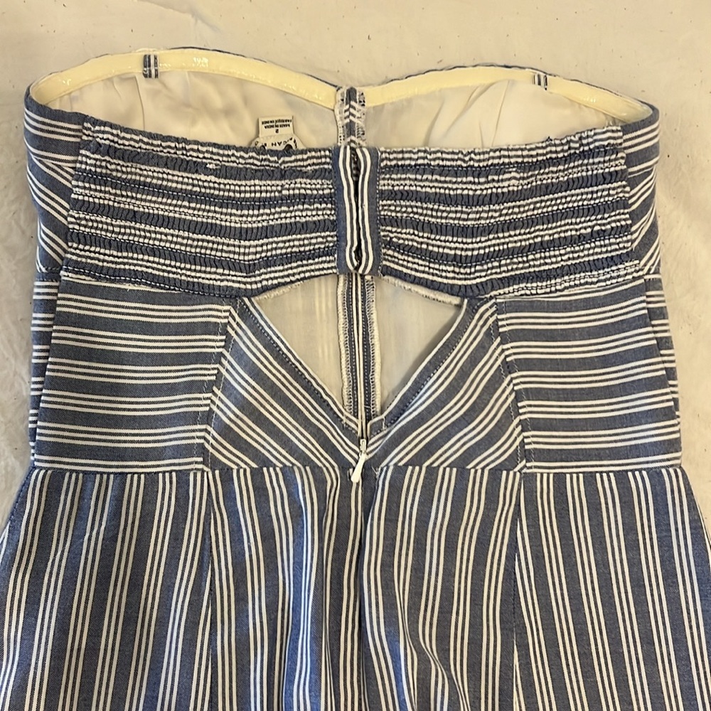 Jumpsuit - Picture 3 of 4